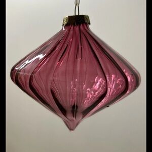 Rare Museum quality Geometric Plum Glass Ornament set of six